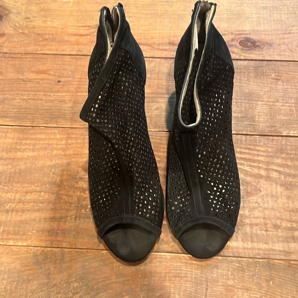 INC international concepts lace heel